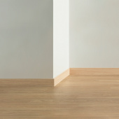 Напольный плинтус Quick Step QSPSKR 77х14х2400/ 05485