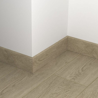 Напольный плинтус  Alpine Floor Grand Sequoia SPC 2200х11х80/ ECO 11-6 Миндаль