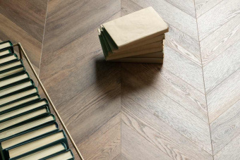 ПВХ плитка VINILAM  PARQUET CHEVRON Glue RI153610CL4  Шеврон Нормандия Glue